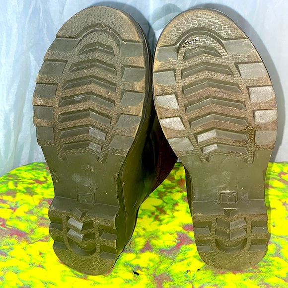 ETIENNE AIGNER E-WAKELY INSIGNIA RAIN BOOTS SZ 7 - Picture 9 of 14